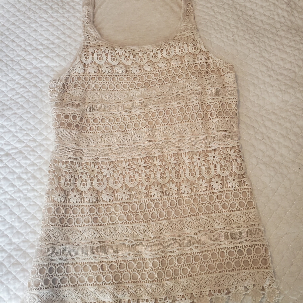 ❤3/$15❤Crochet tank top
